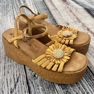 Vintage Lower East Side Flower Platform Sandals - Picture 1 of 7