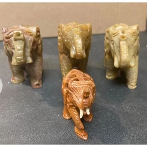 Handgefertigtes Speckstein Elefant Figuren Set - aufwendig geschnitzte Tierstatuen - Bild 1 von 5