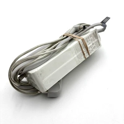 Adaptador AC/DC A10024_NPNTA 23V 4.35A Fuente de alimentación 100W Samsung Foto 1 de 4