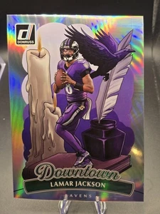 2025 Donruss Football Lamar Jackson Jumbo Downtown Ravens carico dall'alto/sleaved - Foto 1 di 2