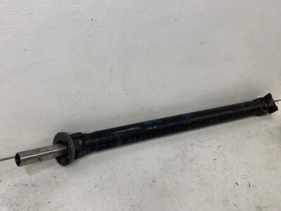 1991-1995 Nissan Pathfinder 4x4 rear driveline drive line shaft driveshaft - Image 1 of 4