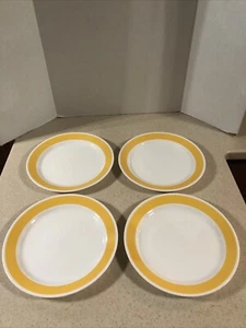 CORELLE BY CORNING " YELLOW SUNDANCE " 10 1/4" SET DI 4 PIATTI - Foto 1 di 11