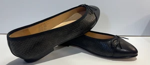 Zizi by Florsheim Size 38 B - 7.5 Aus Black BOKA Snakeskin Flat - Picture 1 of 13