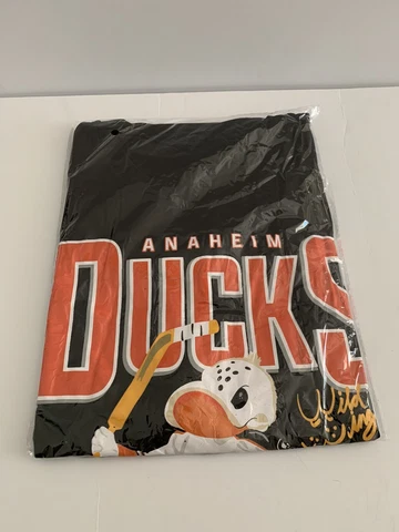 Anaheim Ducks Wild Wing (XL) T-Shirt Cover