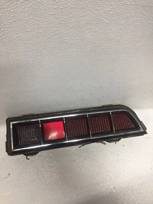 Conjunto de luces traseras Ford Fairlane Torino 1970-1971 lámpara derecha lente 70 71 parada de lente Foto 1 de 4