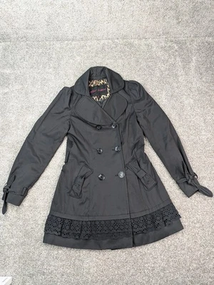 Женское пальто Betsy Johnson XS Цвет черный Тренч Двубортный Подол с Люверсами Бант Деталь - Изображение 1 из 4