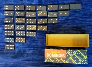 VINTAGE DOMINOES SET DOUBLE SIX LOVELY CONDITION VINTAGE - Picture 1 of 6