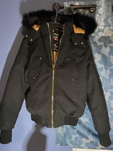 Moose Knuckles Size L ! If Your A Size M Yes It Runs You - Picture 1 of 4