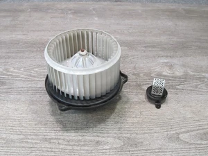 04-11 MAZDA RX8 HVAC A/C HEATER BLOWER MOTOR FAN W RESISTOR OEM - Picture 1 of 13