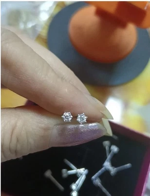 Brincos de platina pesada sólida com diamante PT950 - Imagem 1 de 2