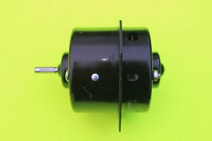SMITHS INDUSTRIES FHM1324/05B FAN DC MOTOR GREAT UNUSED CONDITION 1/4" SHAFT - Picture 1 of 22