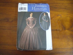 Simplicity 4400 Muster Mode Historiker Kleid Gr. RR (8-10-12-14) ungeschnitten - Bild 1 von 2