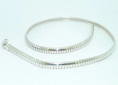 COLLAR OMEGA DISEÑO 16 PULGADAS LARGO REAL SÓLIDO PLATA ESTERLINA .925 25,9 g Foto 1 de 3