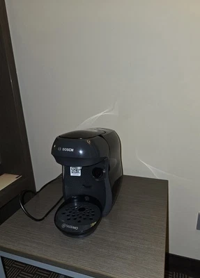 Cafetera Tassimo máquina de cápsulas | poco uso | con embalaje original | casi como nueva - Imagen 1 de 4