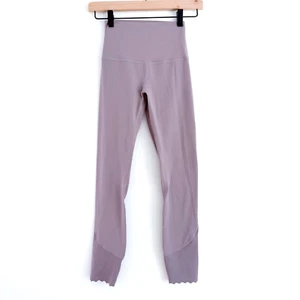 Lululemon Align hoch geschnittene Leggings Jakobsmuschelsaum Größe 2 violett lila W5DETS - Bild 1 von 10