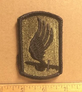 Ejército de los Estados Unidos - 173a Brigada de Infantería Parche Bordado (NUEVO DE LOTE ANTIGUO) - Imagen 1 de 5