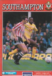 Copa de la Liga Littlewoods Southampton V York City 1989/90 03-10-1989 - Imagen 1 de 1