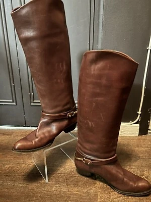 Bota de montar Joan And David marrón con agitación dorada  Foto 1 de 4