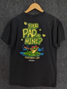 VTG Rainforest Cafe Shirt M "Your Pad or Mine" Frog Spoof 90s Budweiser Orlando - Picture 1 of 9