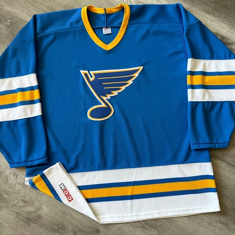 Authentic St. Louis Blues Jersey XL CCM Vintage Cover