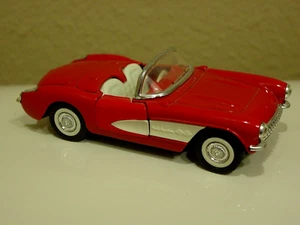 Chevrolet Corvette 1957 convertible de Majorette Toy escala 1:30 - Imagen 1 de 2