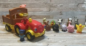 Fisher Price LITTLE PEOPLE Tow N Pull Traktor + extra Bauernhoftiere funktioniert Bauer - Bild 1 von 6