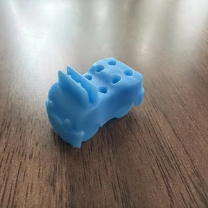 The Game Of Life It’s A Dog’s Life Edition Replacement Blue Car Player Mover - Picture 1 of 1