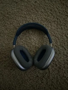 airpods pro max - Picture 1 of 6
