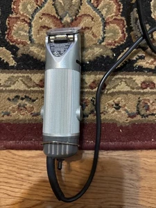 Oster Golden A5 Single Speed Haarschneidemaschine Silber Haustierpflege Schermaschine Hundeschermaschine - Bild 1 von 4