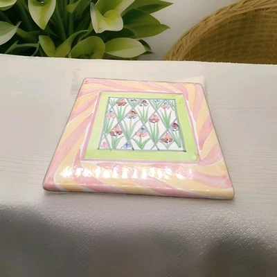 Plato caliente trivet vintage MacKenzie-Childs🌷 iris barbudo azulejo cuadrado 8"  Foto 1 de 4