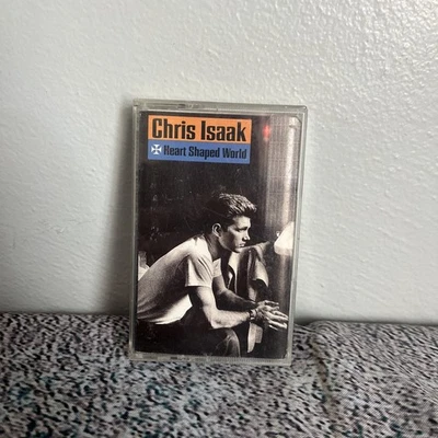 Chris Isaak - Heart Shaped World Cassette Tape - Imagem 1 de 3