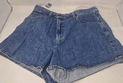 Levis High Waisted Mom Shorts, Denim, New, Size 18 - Image 1 of 4