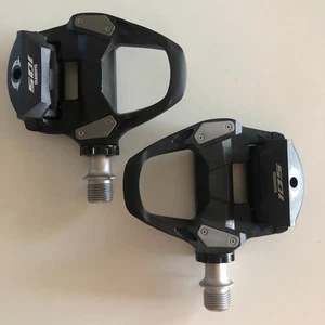 Set pedali bici da strada Shimano carbonio SPD-SL 105PD -R7000 ultime 4 paia. - Foto 1 di 14