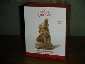  2014 Hallmark Orn ~STROLLING IN THE SNOW~ SANTA & POLAR BEAR   MAGIC.     - Picture 1 of 2