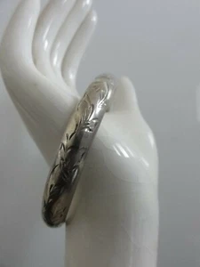 ANTIQUE VICTORIAN ENGRAVED 835 FINE SILVER BG DESIGNER FLORAL BANGLE BRACELET - Picture 1 of 6