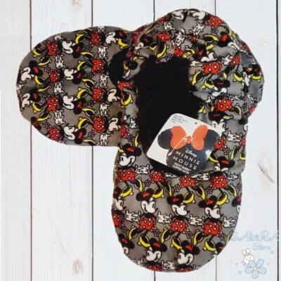 NWT MINNIE MOUSE FUZZY BABBA WOMEN'S SLIPPERS SOCKS WITH GRIPPERS SIZE S/M - Image 1 of 4