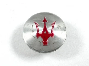 Genuine Maserati Logo Wheel Center Rim Cap Silver Red (PA6 M20+GF10, 82364606) - Picture 1 of 3