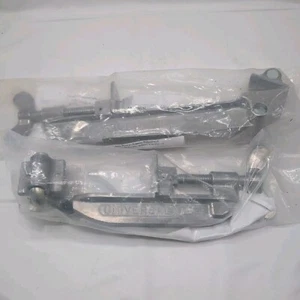 Universal UC-76A rechtwinklige Schrankklemme UC-76 Planrahmenklemme 2er Set Neu in Verpackung - Bild 1 von 5