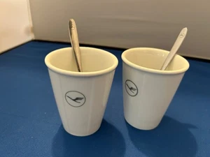 LUFTHANSA Geschirr / 2 Kaffee-Becher von SCHÖNWALD / CCL Bordgeschirr + 2 Löffel - Bild 1 von 4