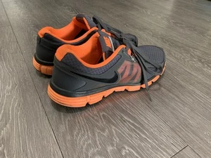 MENS Nike Dual Fusion Size 9 - Picture 1 of 18