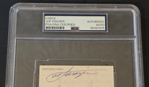 Joe Frazier 1995 Firmado Check-HALL OF FAME BOXER-32 VICTORIAS-PSA Losa - Imagen 1 de 7