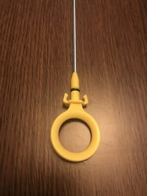 检查发动机油位吸盘适用于奥迪美国航运 06D115611B — 第 1/4 张图片