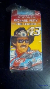 Richard Petty The Legend Limited Edition Sammler Auto und VHS Film Set - Bild 1 von 6