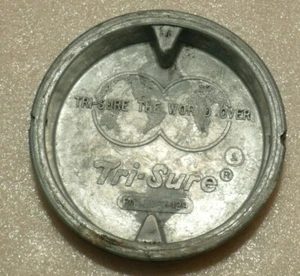 Tri-Sure 2,75" Öltrommel Stecker Kappe Straupe silber Farbe geätzt Fass Deckel Top Vintage - Bild 1 von 6