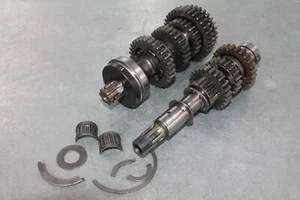 Suzuki GT185 1977 transmisión caja de cambios engranajes/ejes - Imagen 1 de 4