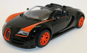 Rastar 1/18 Scale Model 43900 - Bugati Veyron 16.4 Grand Sport Vitesse - Black - Imagen 1 de 8