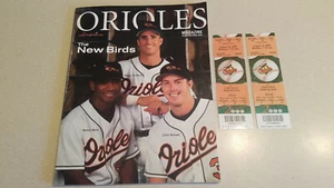 Orioles 14 Agosto 2000 Coppia Biglietti e Rivista Orioles Terza Edizione 2000 - Foto 1 di 6