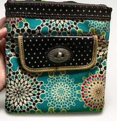 Bolso Bandolera Fossil Vinilo Multicolor Monedero Marrón Verde Azulado Bolsillos 8" X 7.5" Foto 1 de 4