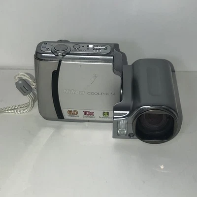 Nikon Coolpix S4 6.0MP Swivel Digital Camera - Parts/Repair - w/Box Disc Cables - Image 1 of 4