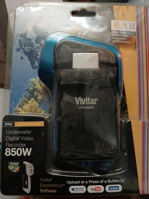 Vivitar DVR-850W 8.1MP Underwater  Camcorder Camera - New Sealed Red. - Image 1 of 3